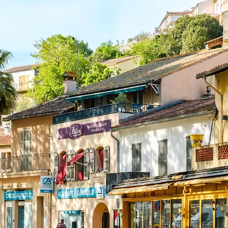 Le Village